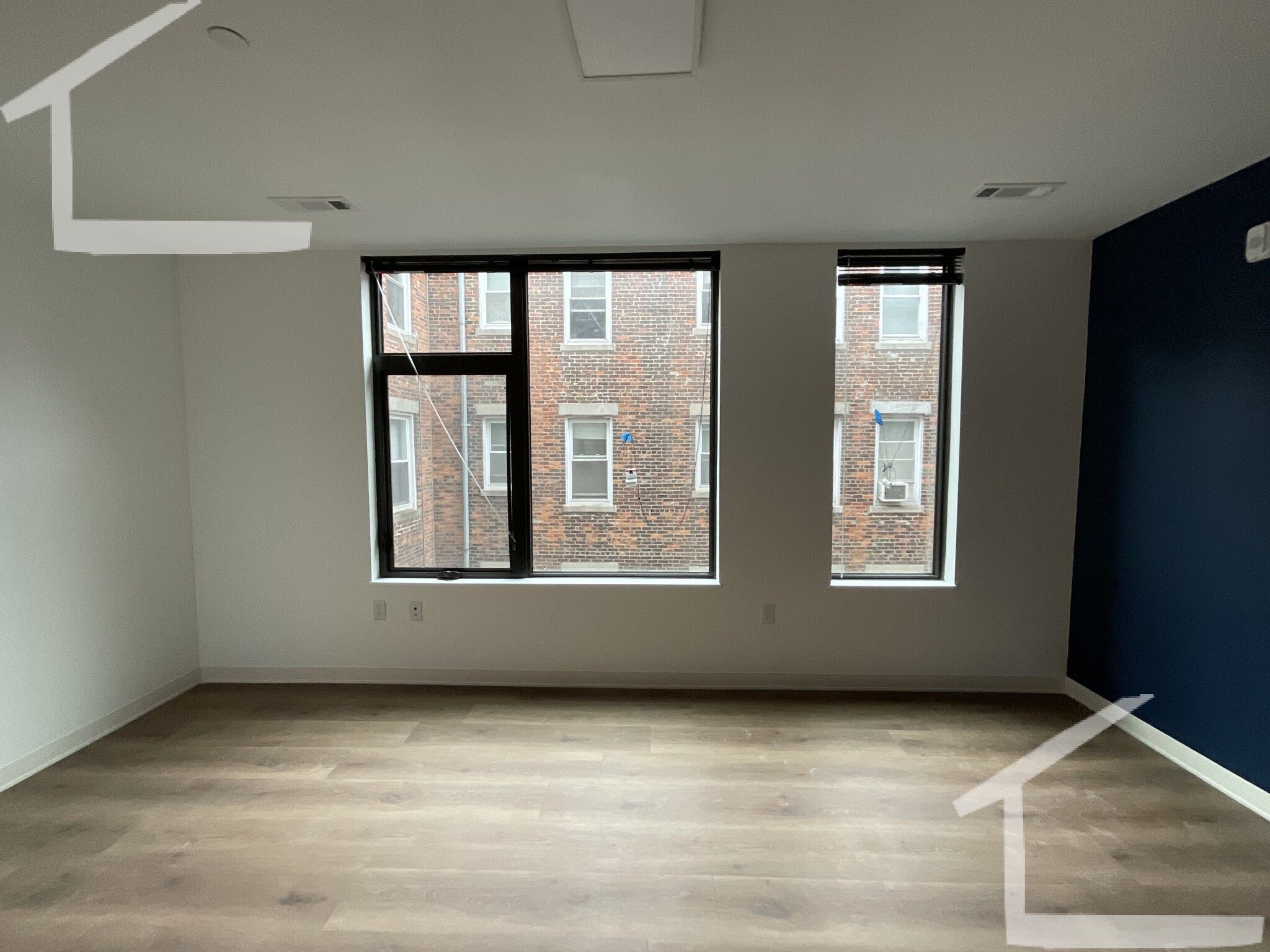 89 Brighton Ave, Allston