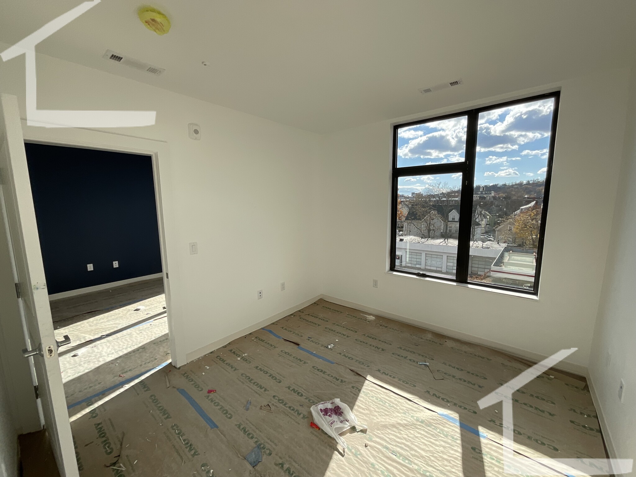 89 Brighton Ave, Allston