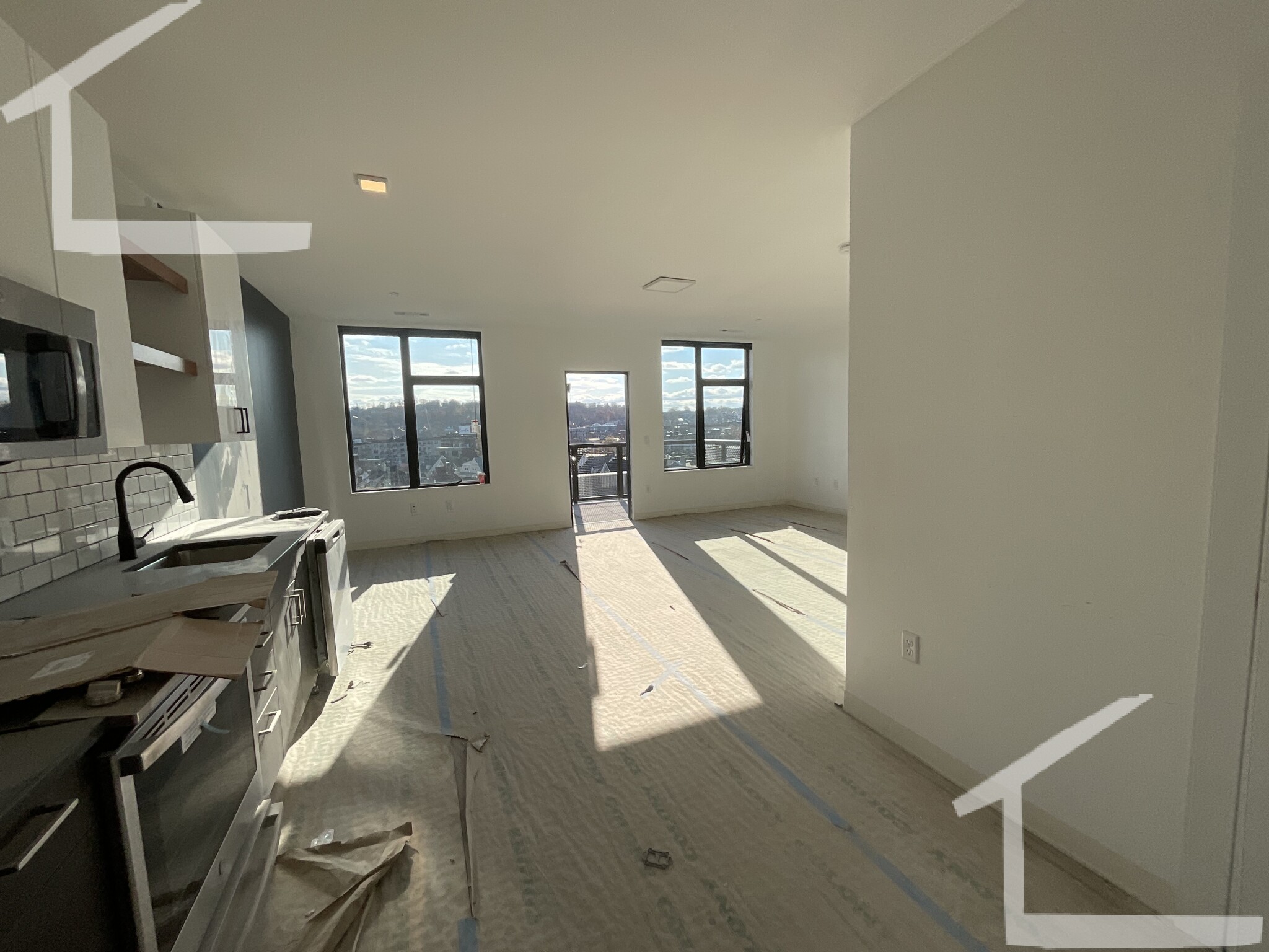 89 Brighton Ave, Allston