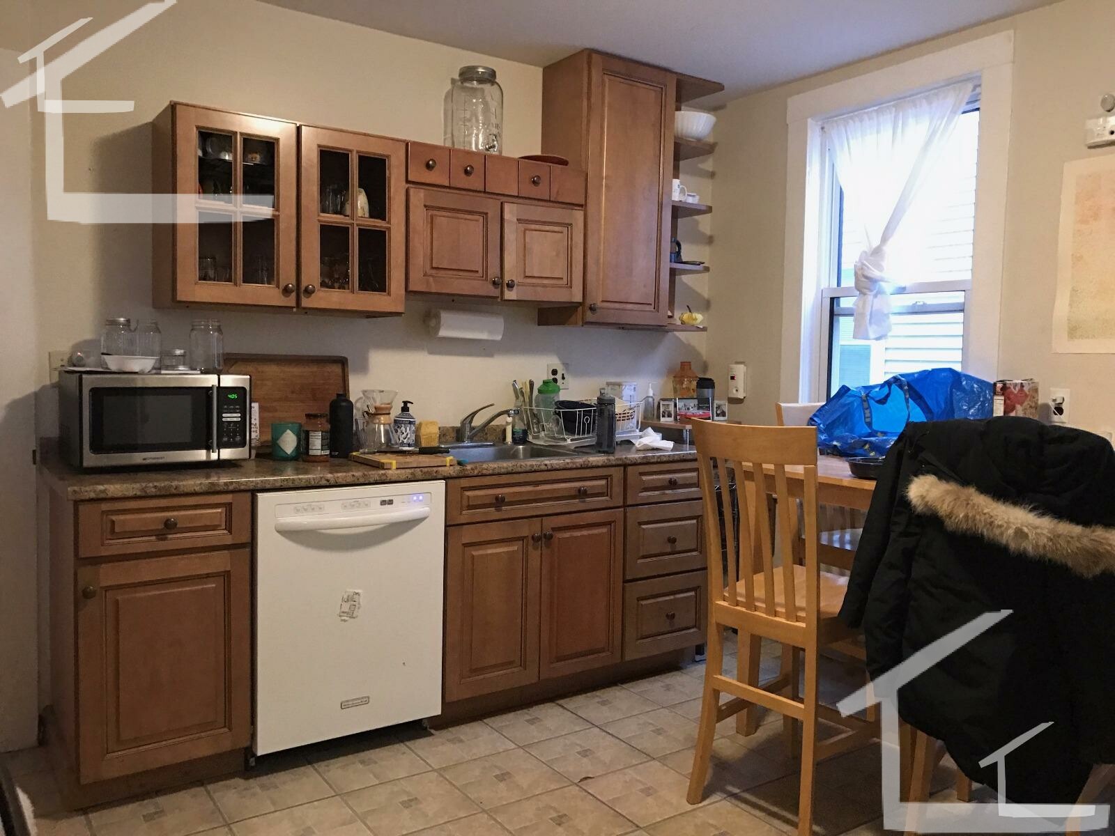 87 Gardner St, Allston