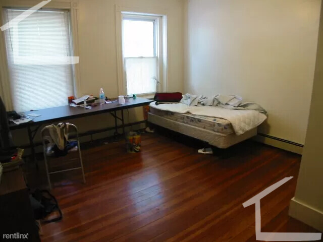 9 Fulkerson St, East Cambridge