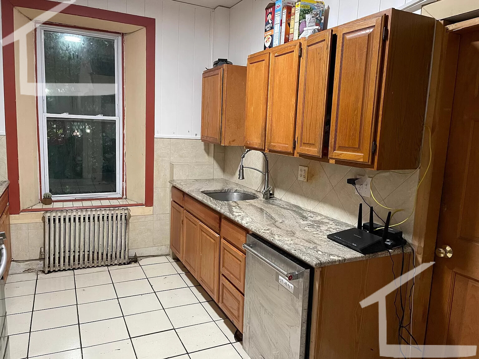 688 Parker St, Mission Hill