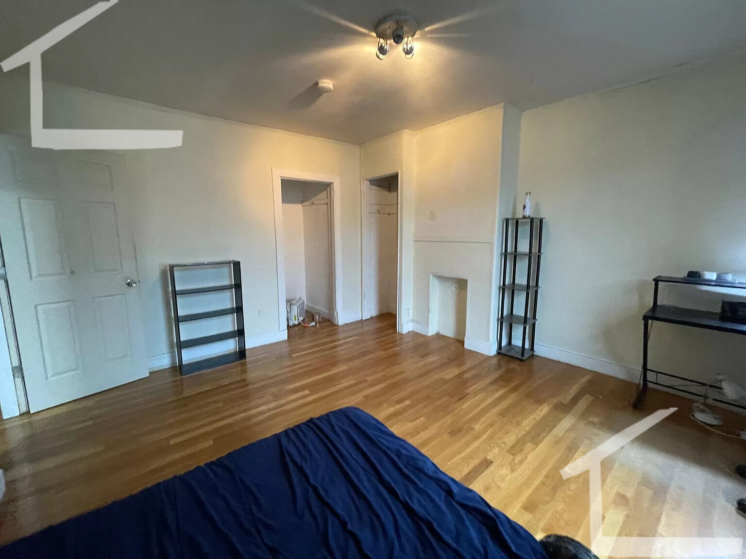 688 Parker St, Mission Hill