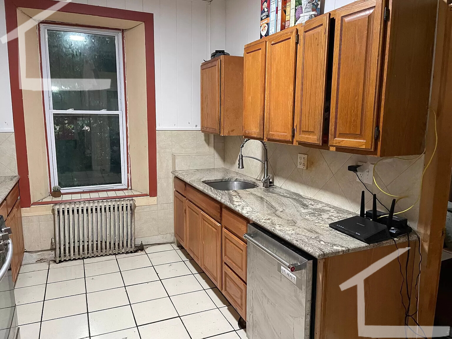 688 Parker St, Mission Hill