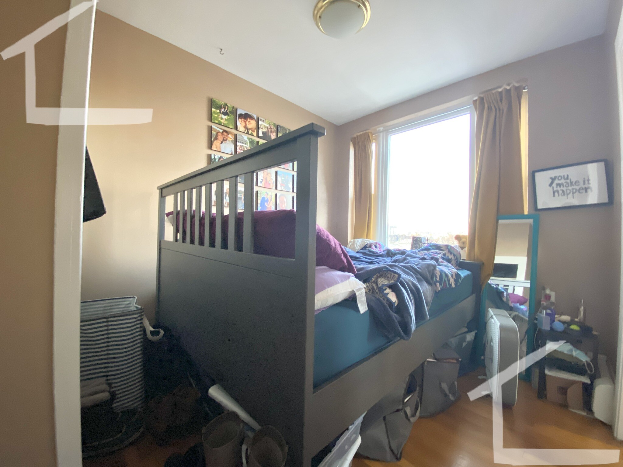 12 Bay State Rd, Fenway