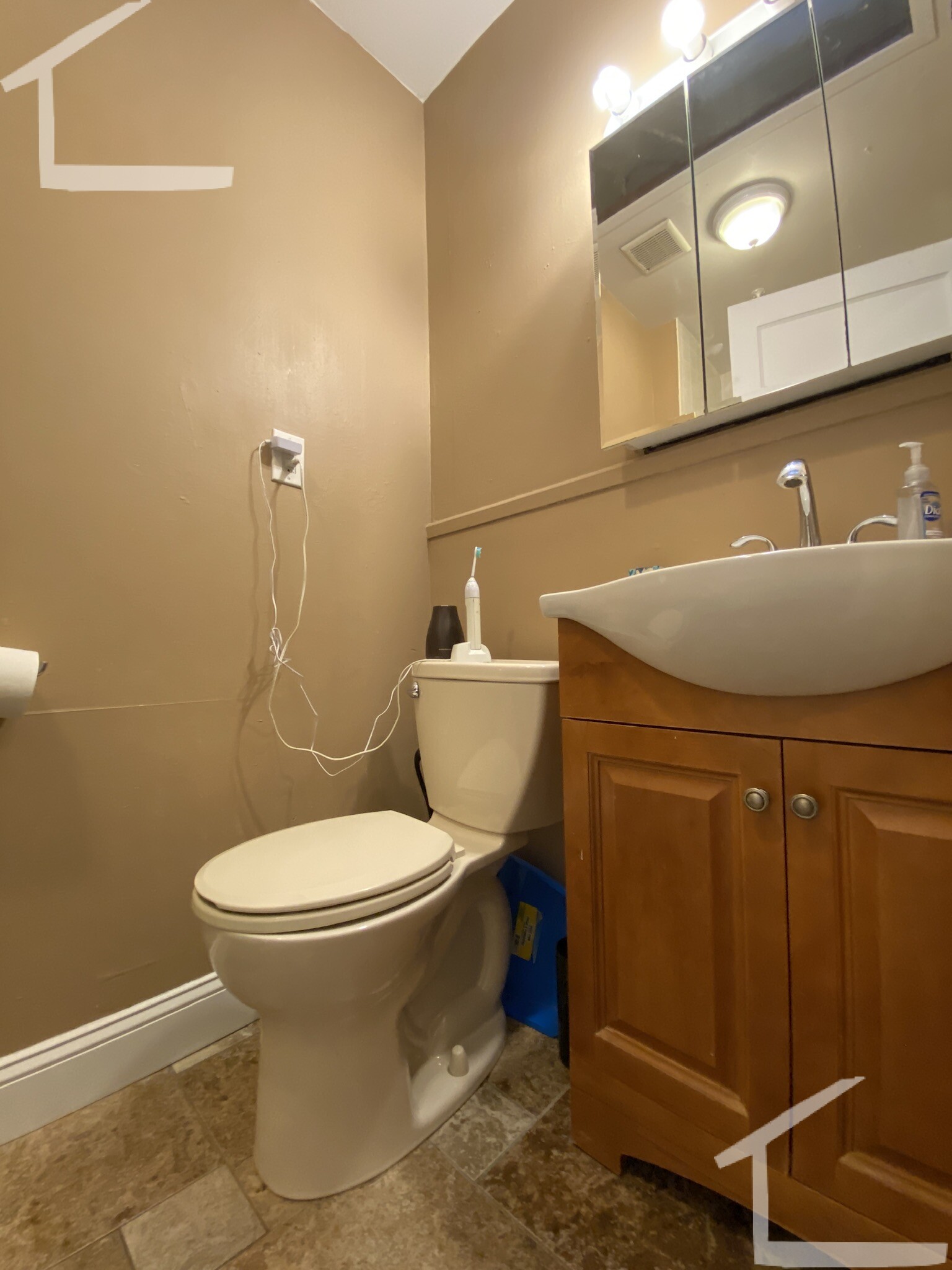 12 Bay State Rd, Fenway