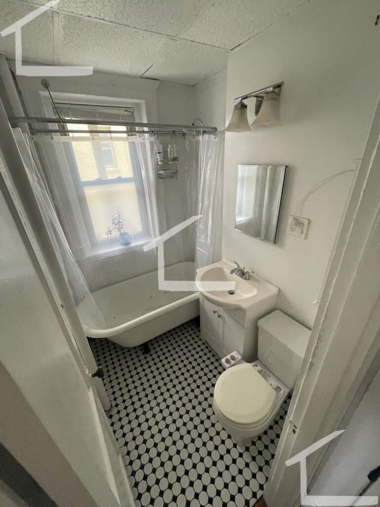 130 Brainerd Rd, Allston