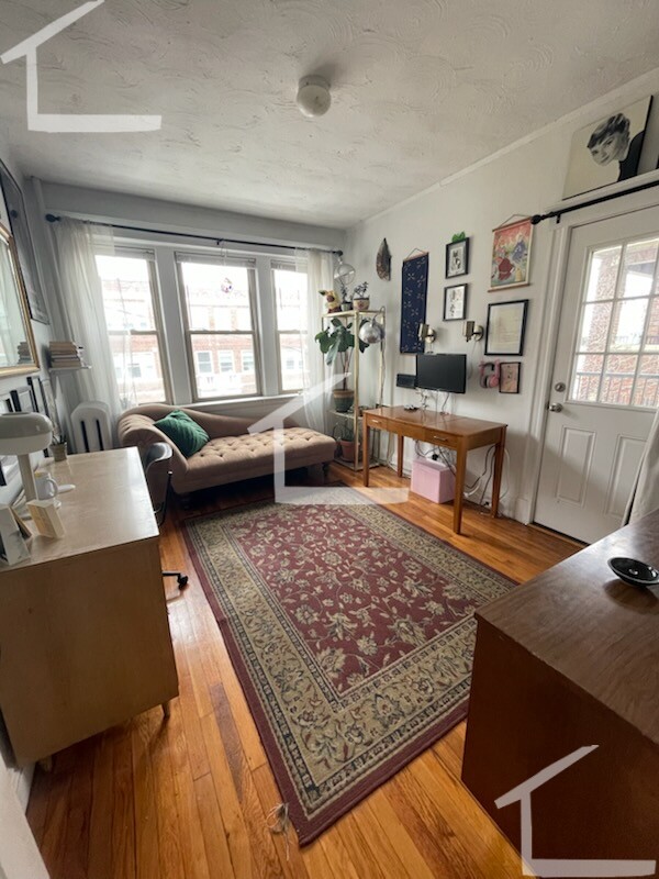 130 Brainerd Rd, Allston