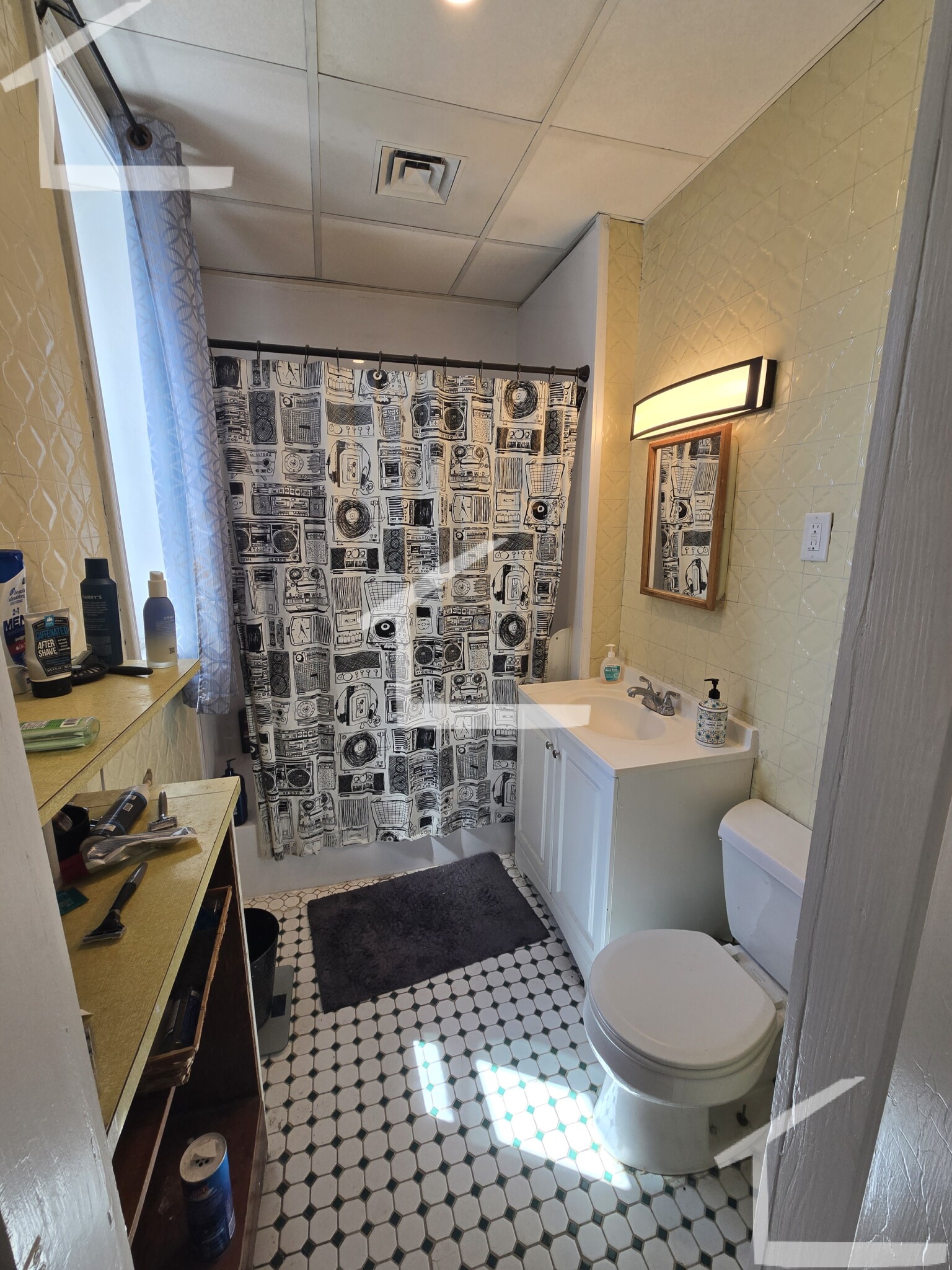 1211 Commonwealth Ave, Brighton