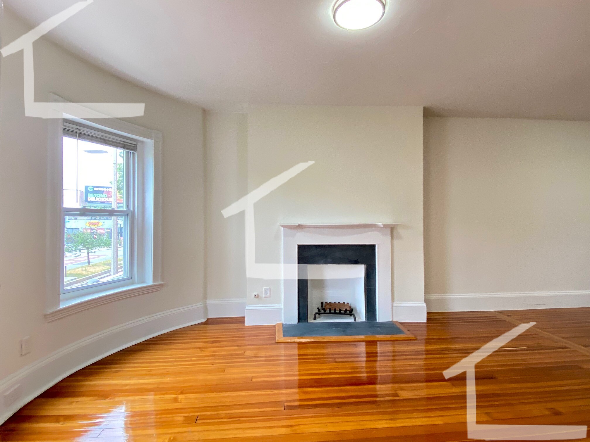 87 Brighton Ave, Allston