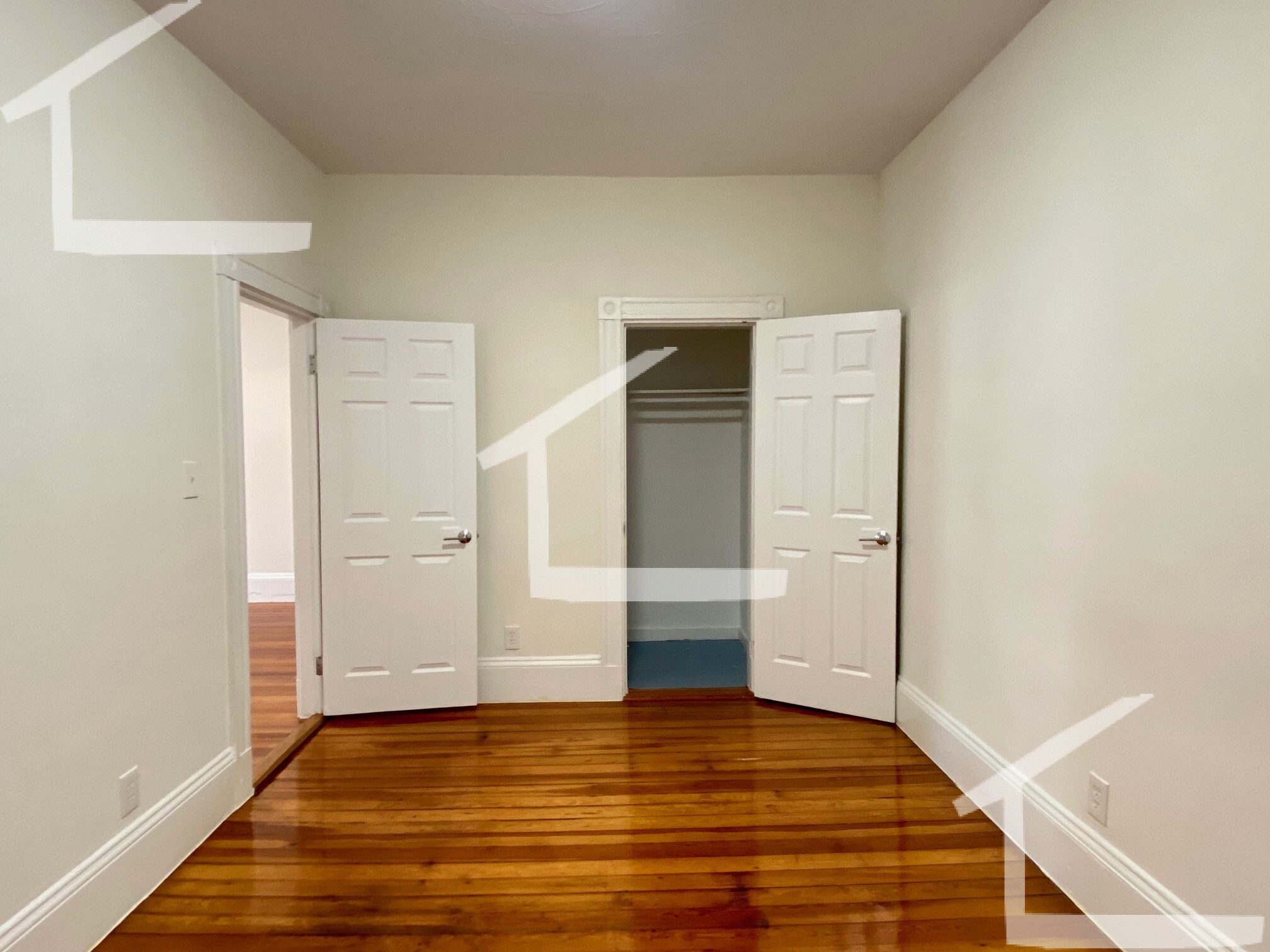 87 Brighton Ave, Allston