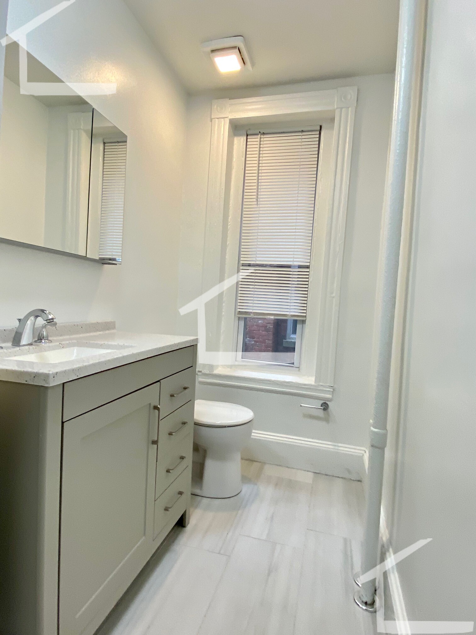 87 Brighton Ave, Allston