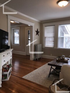 32 Irvington Rd, West Somerville