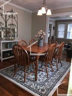 32 Irvington Rd, West Somerville