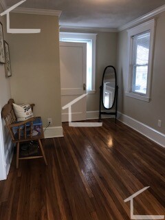 32 Irvington Rd, West Somerville