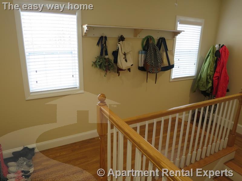 60 William St, Ball Square