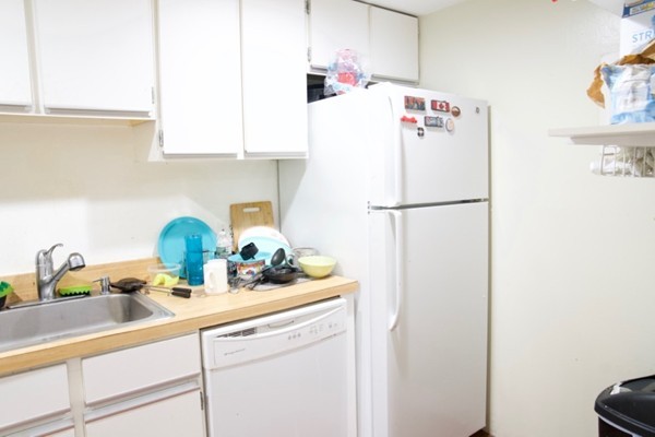 390 Riverway, Mission Hill