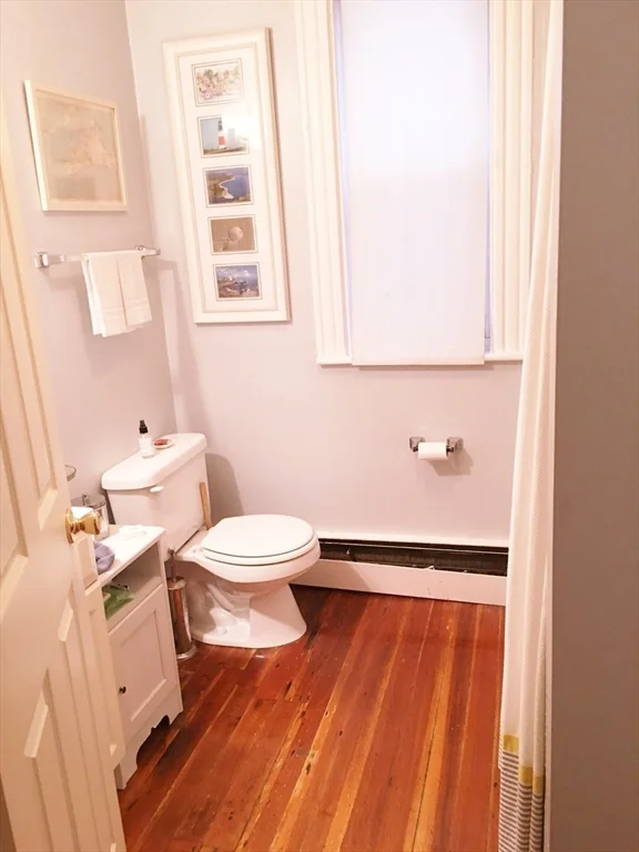 667 East 8th, South Boston