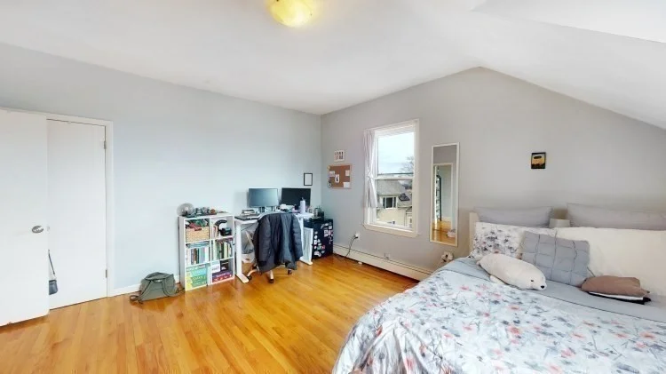 5 Munroe, Prospect Hill