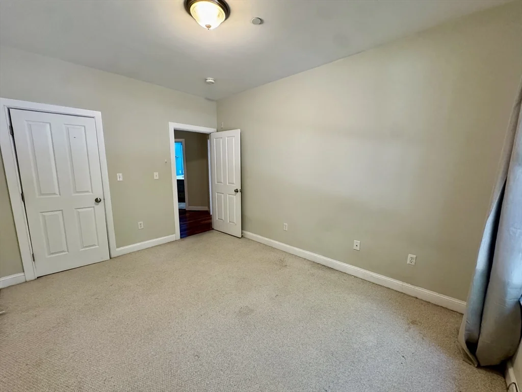 81 Westminster Ave, Roxbury