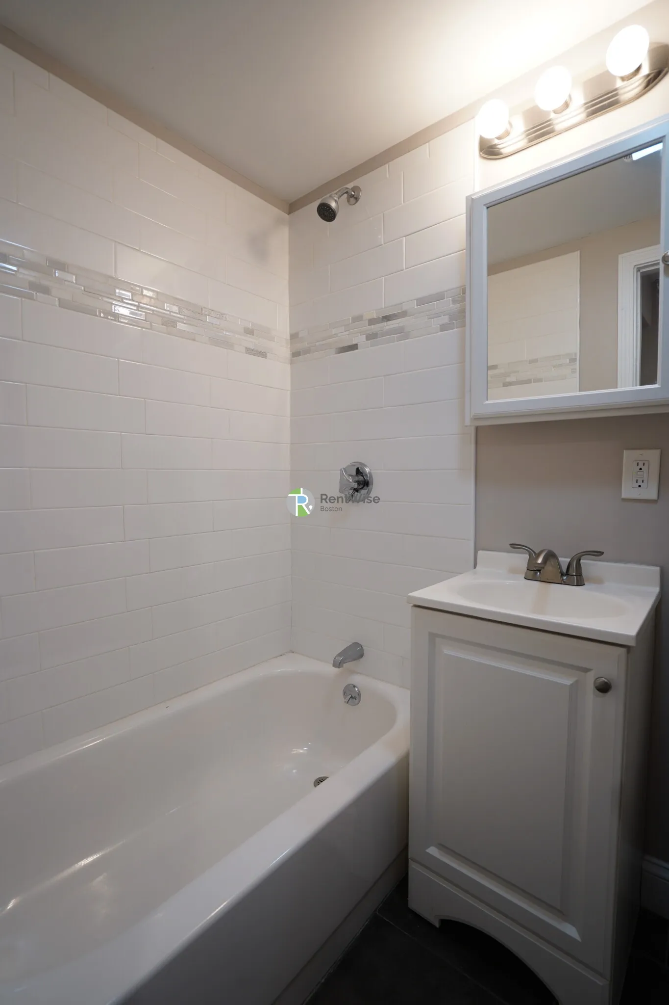 50 Park Vale Ave, Allston