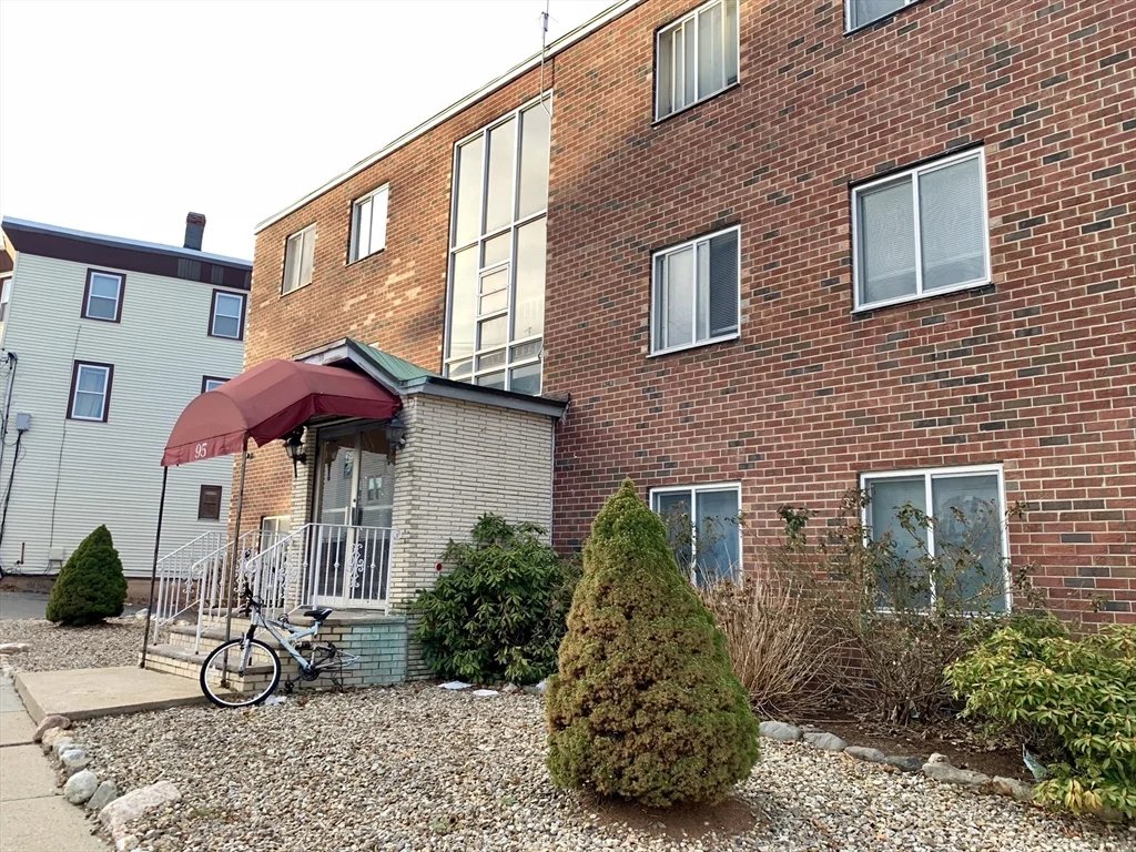 95 Clifton St, Malden