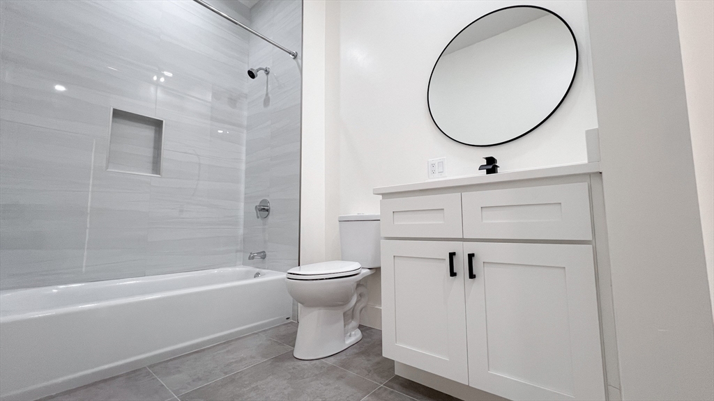 22 Mount Bowdoin Ter, Dorchester