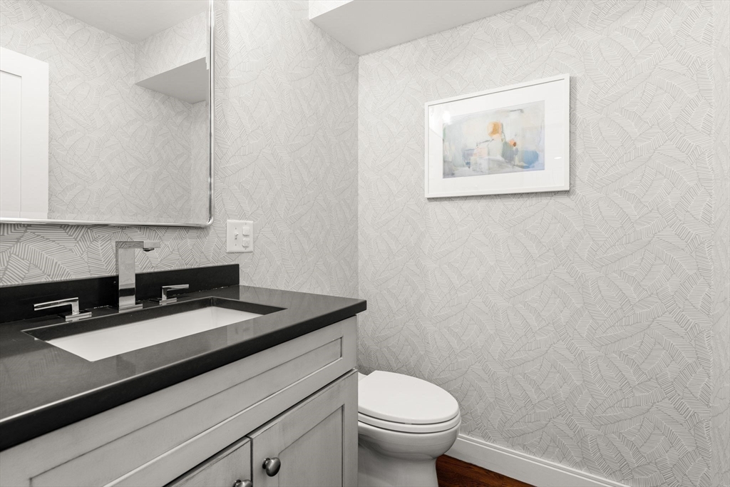 530 E 3rd St, South Boston