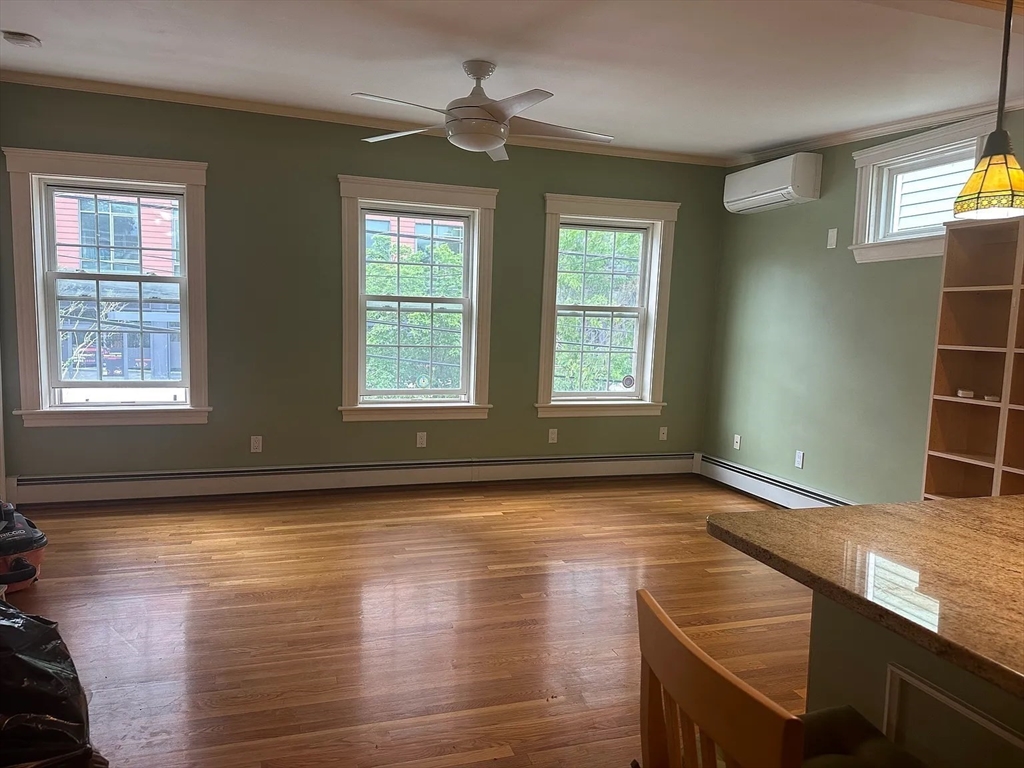 46 Spring St, East Cambridge