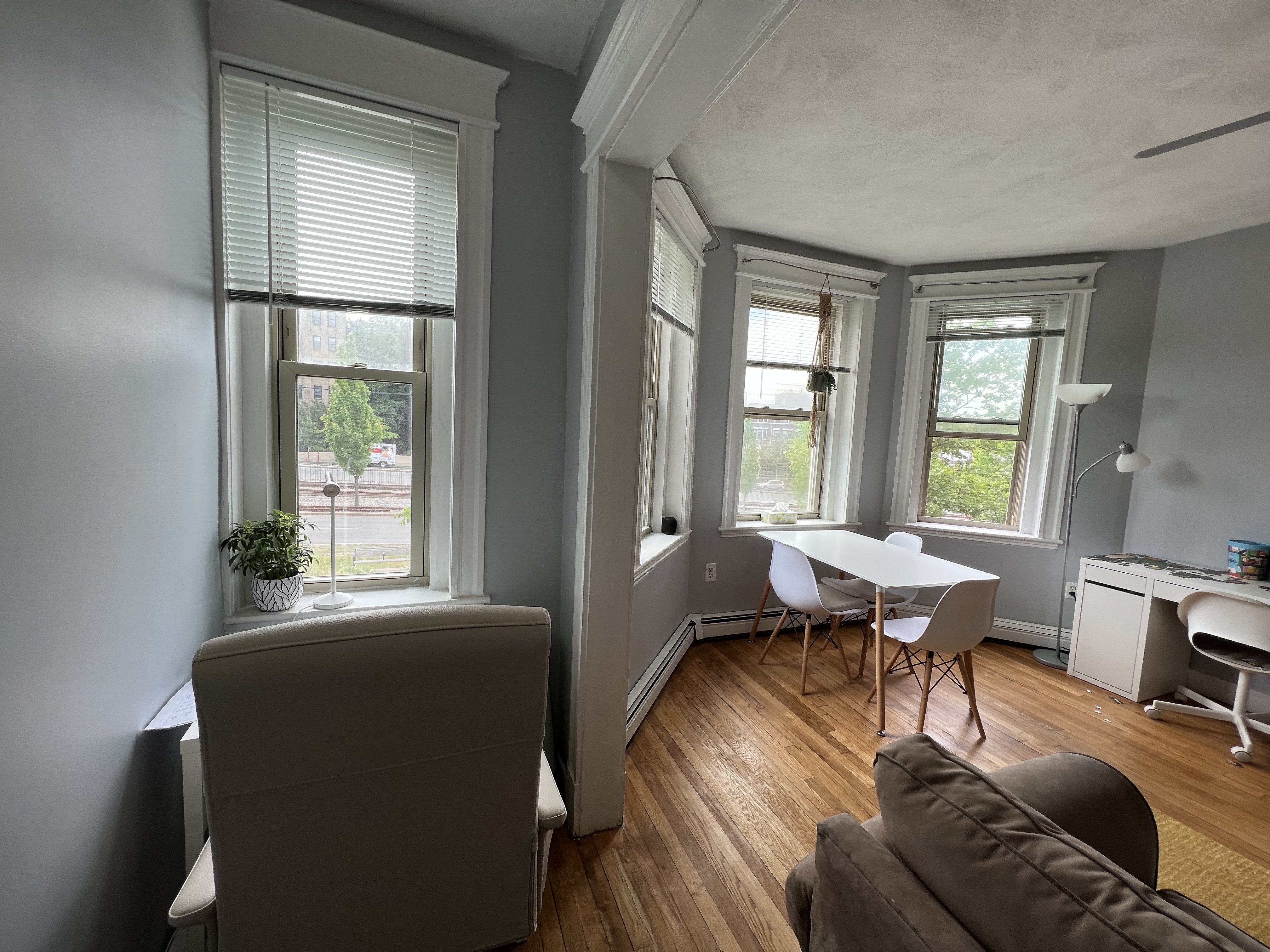 1665 Commonwealth Ave, Brighton