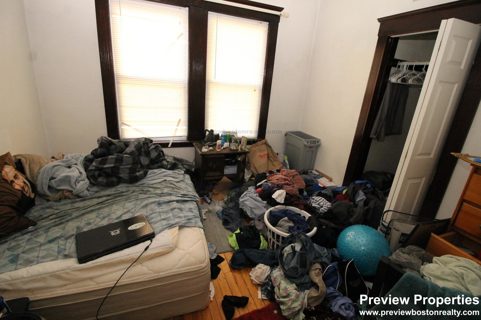 44 Champney St, Oak Square