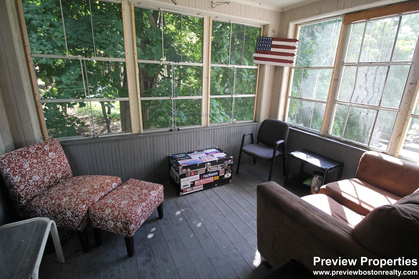 28 Manet Rd, Chestnut Hill