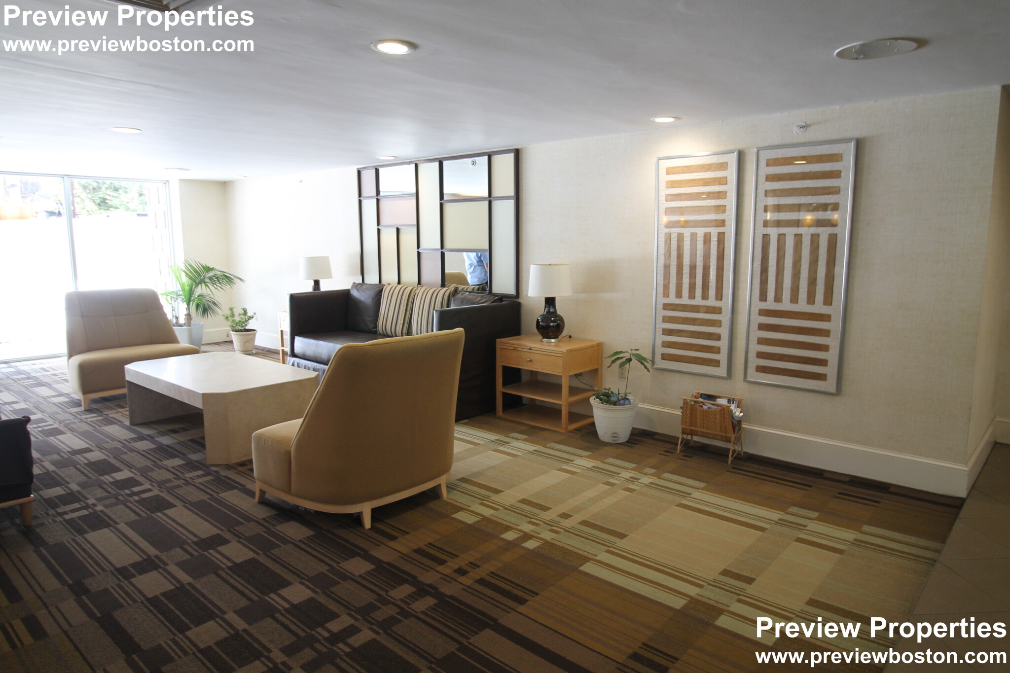 101 Monmouth St, Longwood