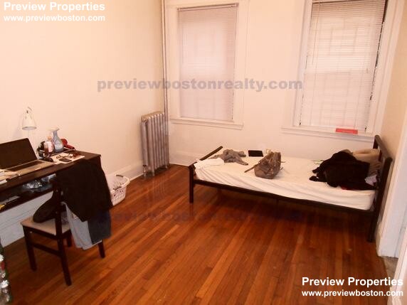 1258 Commonwealth Ave, Allston