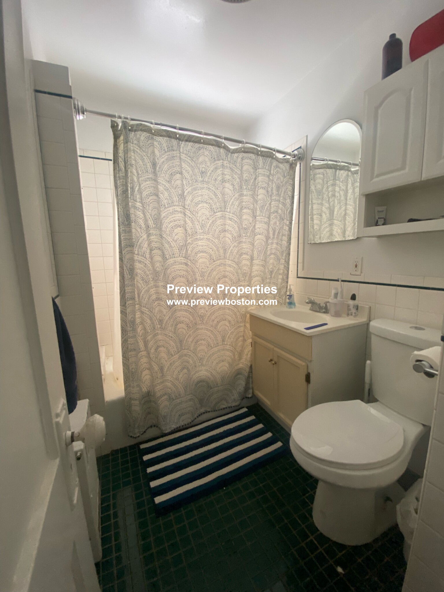 39 Brooksdale Rd, Brighton