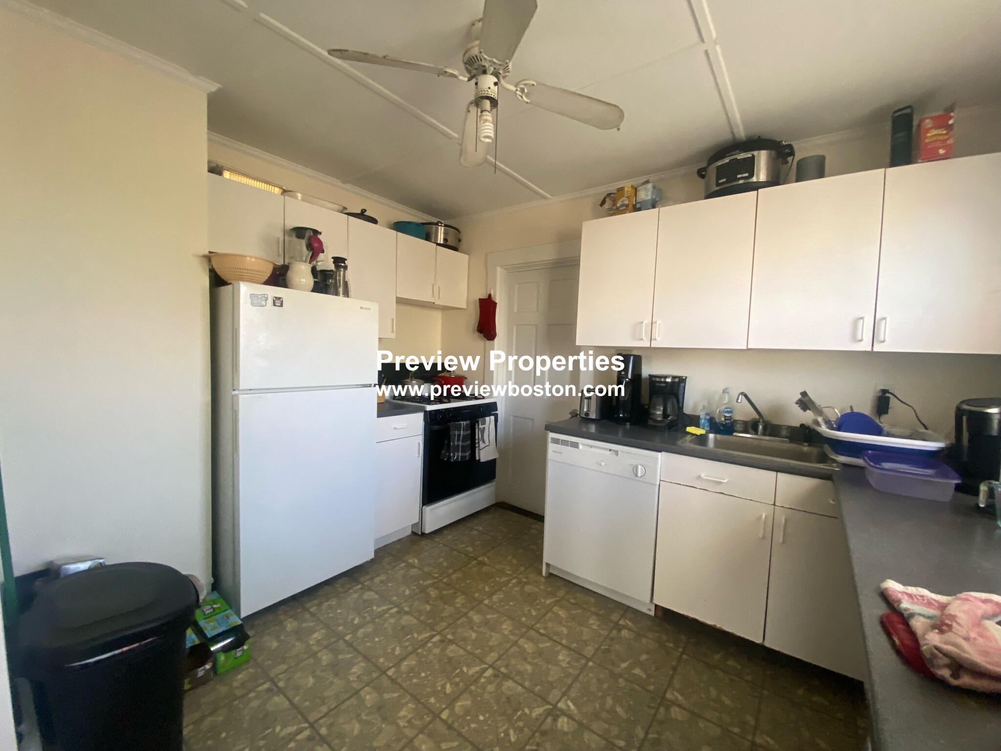 39 Brooksdale Rd, Brighton