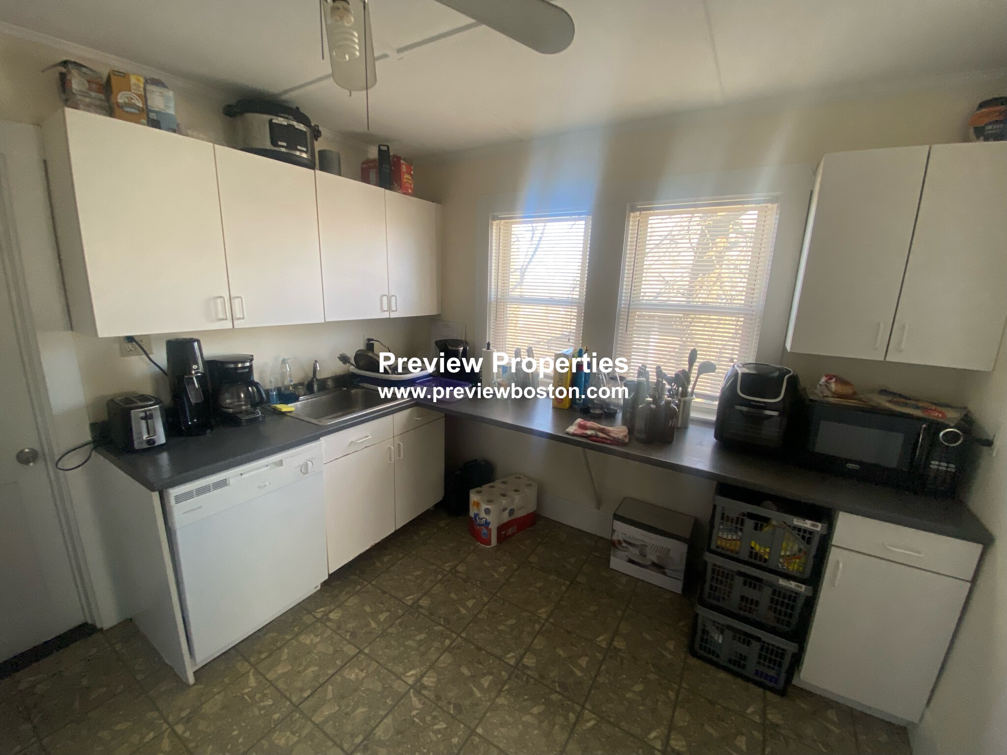 39 Brooksdale Rd, Brighton