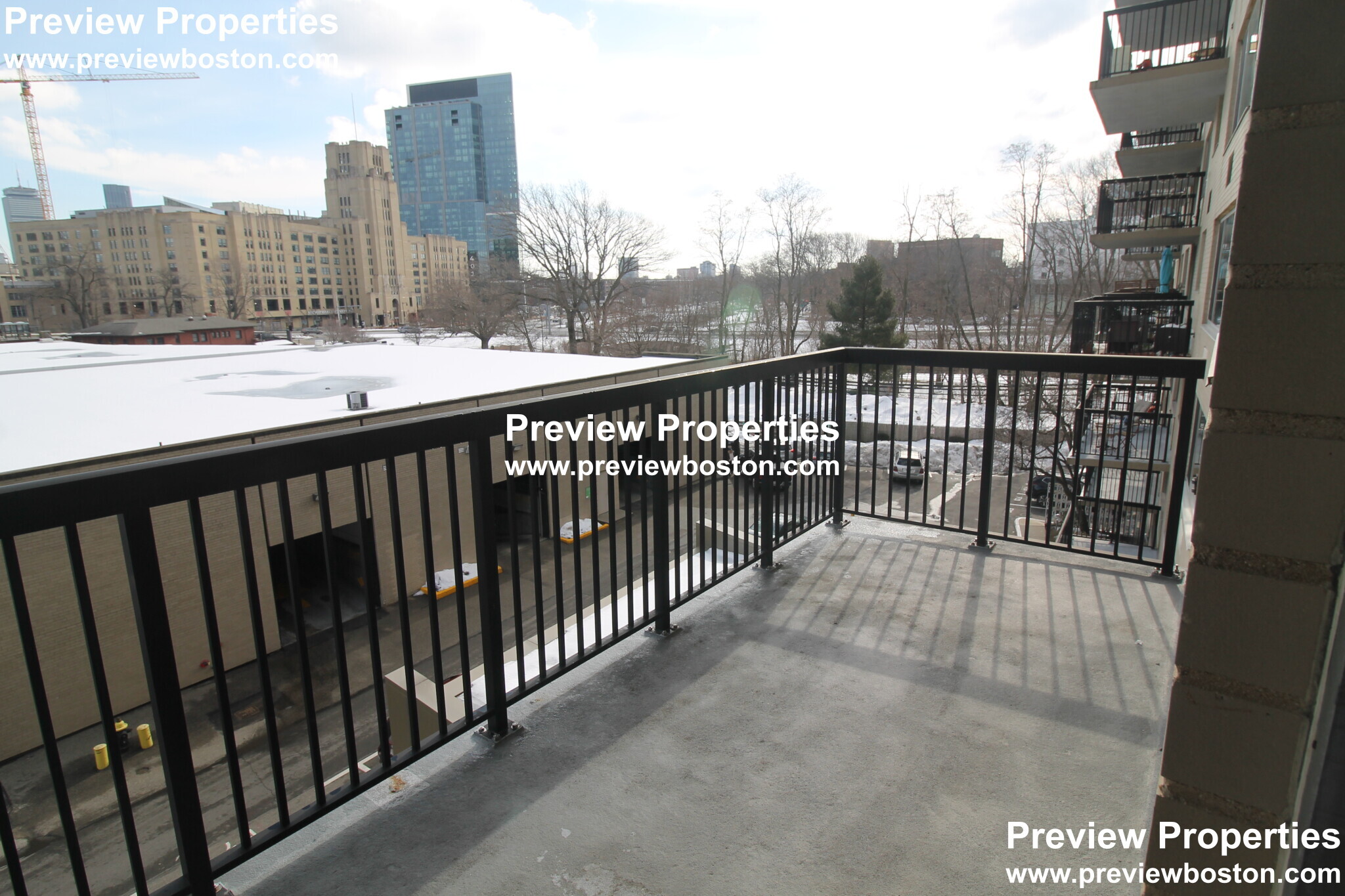 101 Monmouth St, Longwood