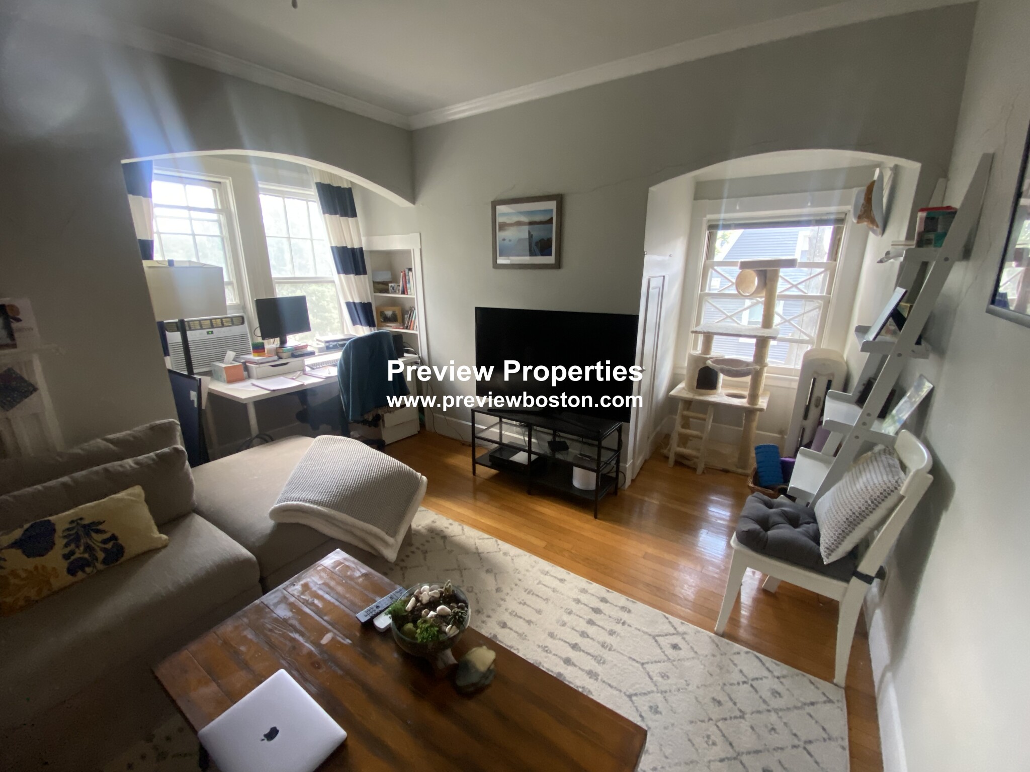 1 split bed, 1 bath apartment for rent at 15 Braemore Rd Unit 5A, Brighton — photo 6 of 9