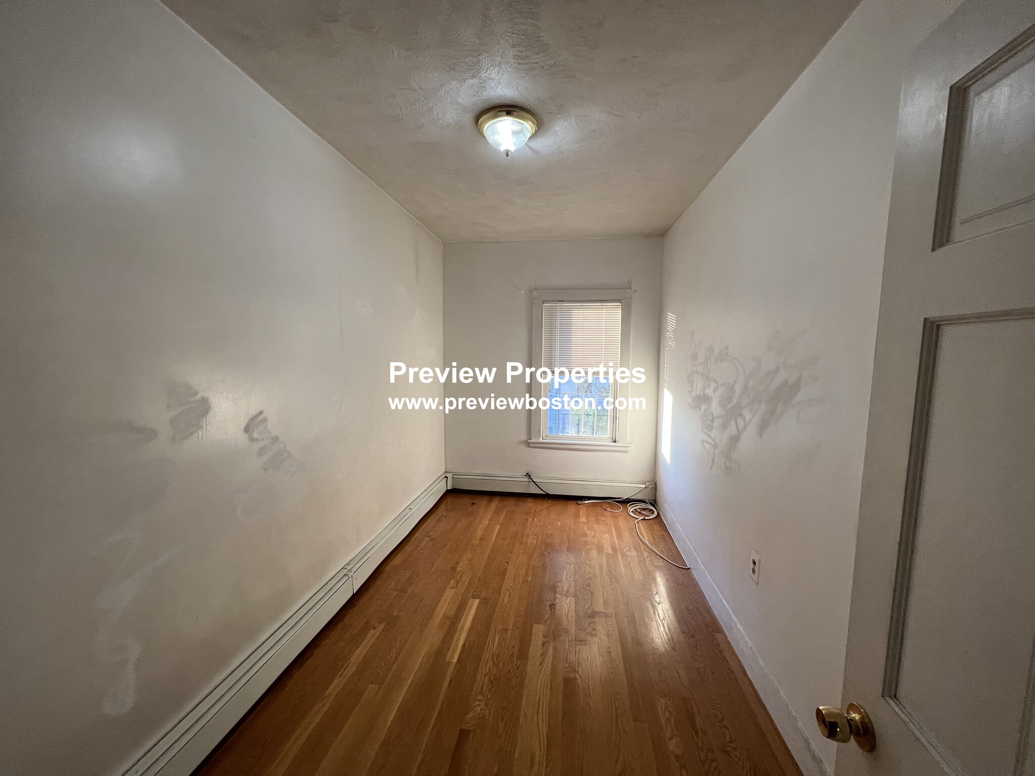 11 Snow St, Brighton