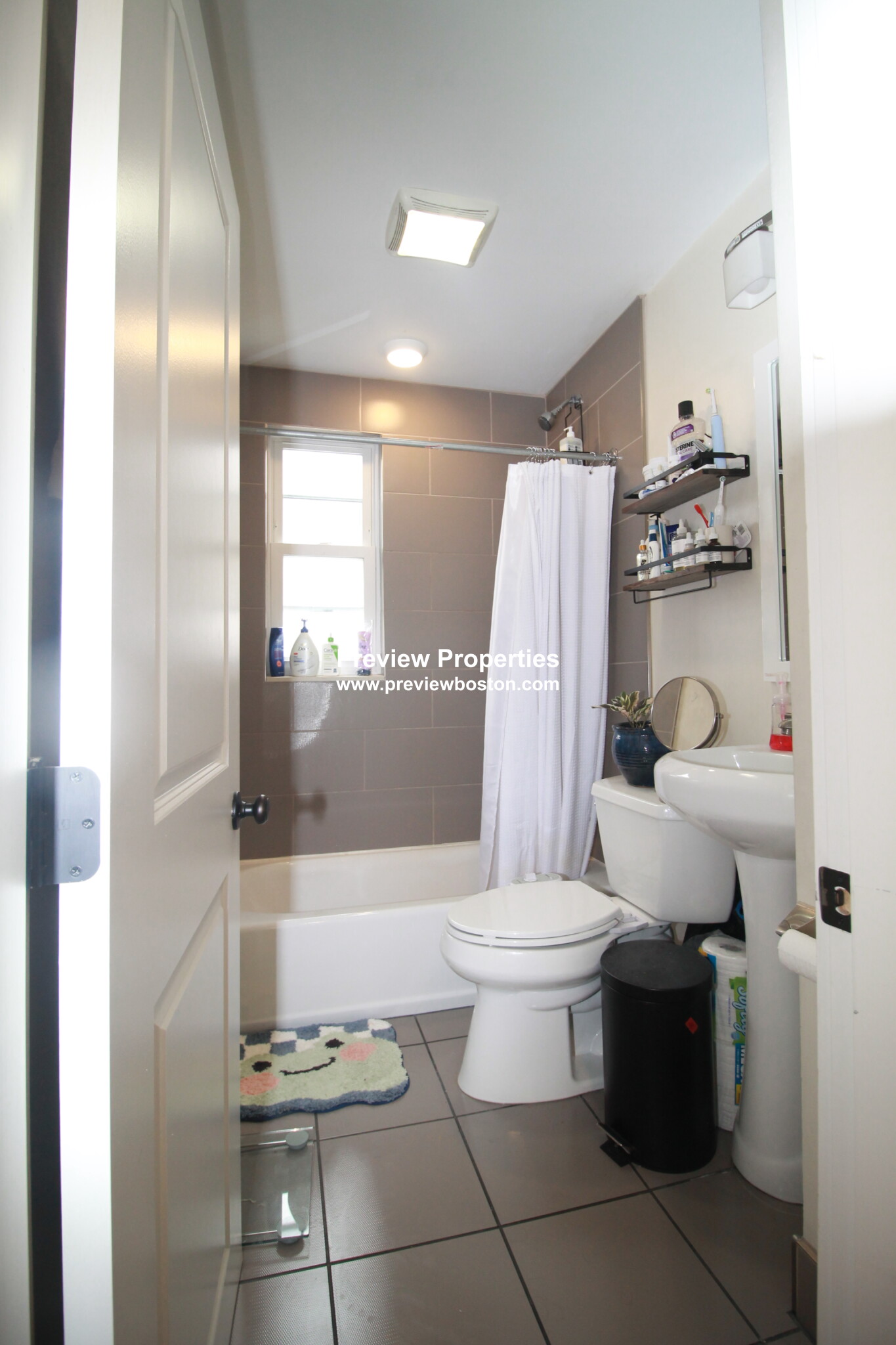 21-23 Weitz St, Allston