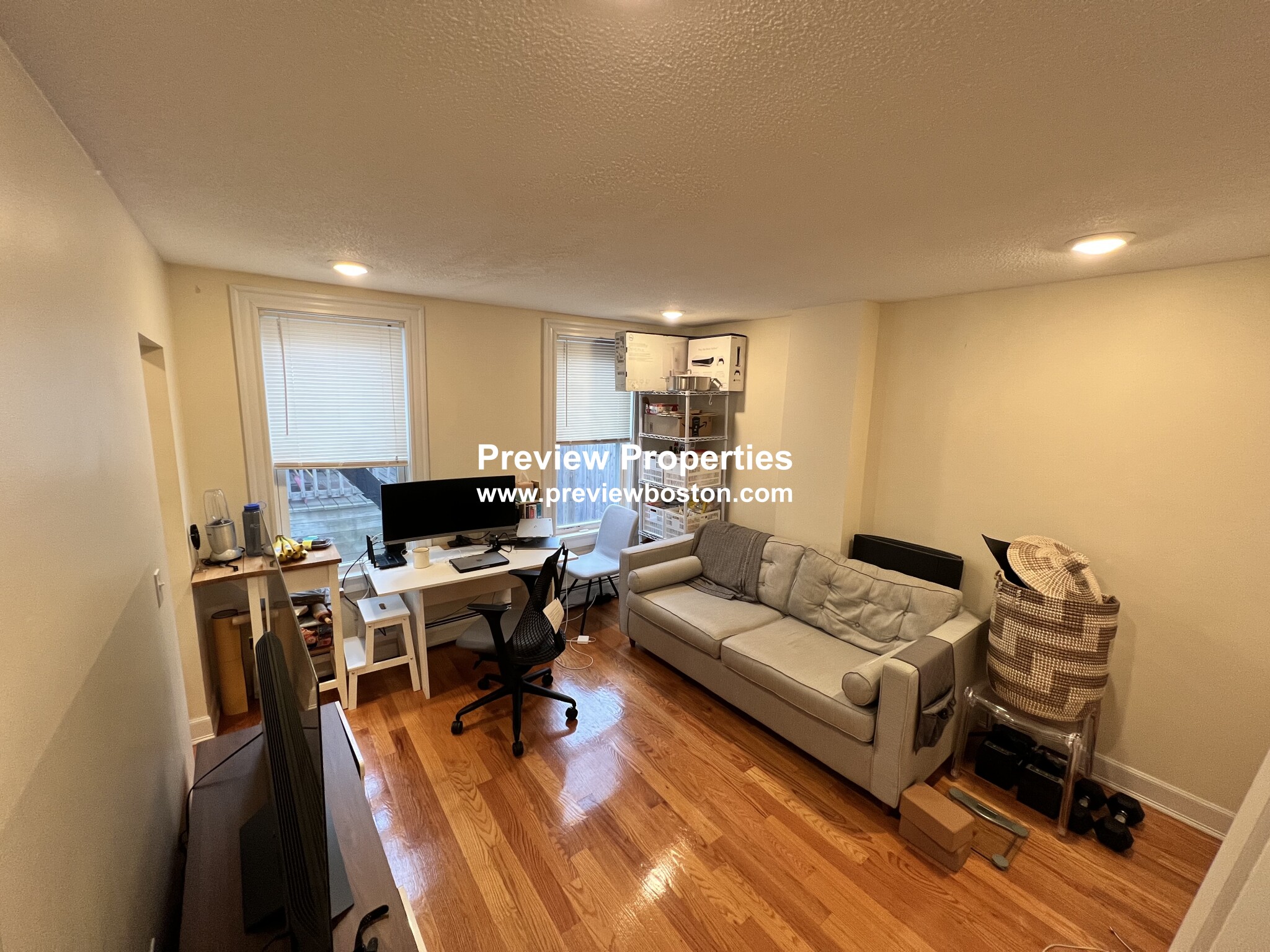 1.5 bed, 1 bath apartment for rent at 51 Cameron St Unit A, Brookline Village