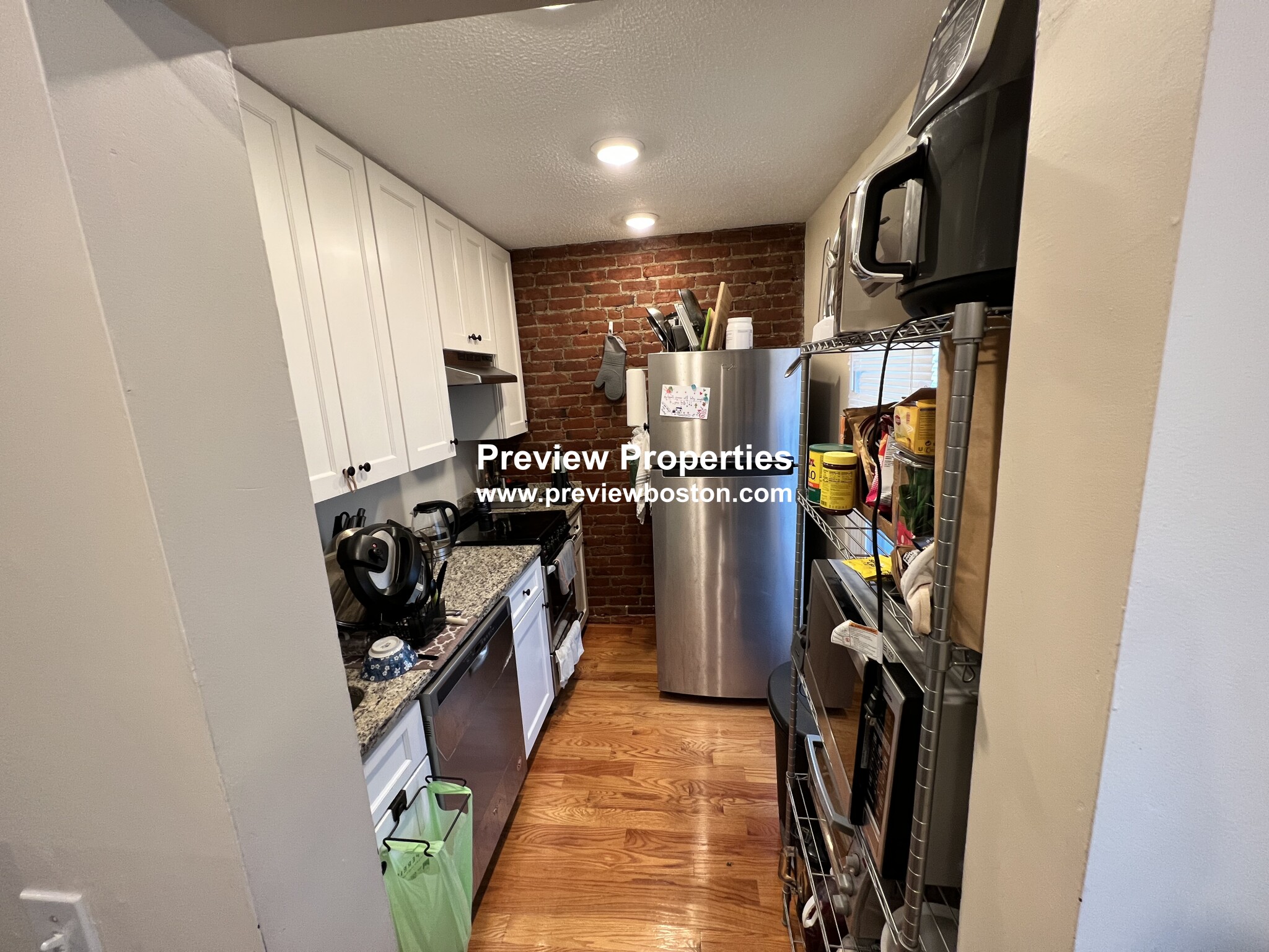 1.5 bed, 1 bath apartment for rent at 51 Cameron St Unit A, Brookline Village — photo 6 of 7