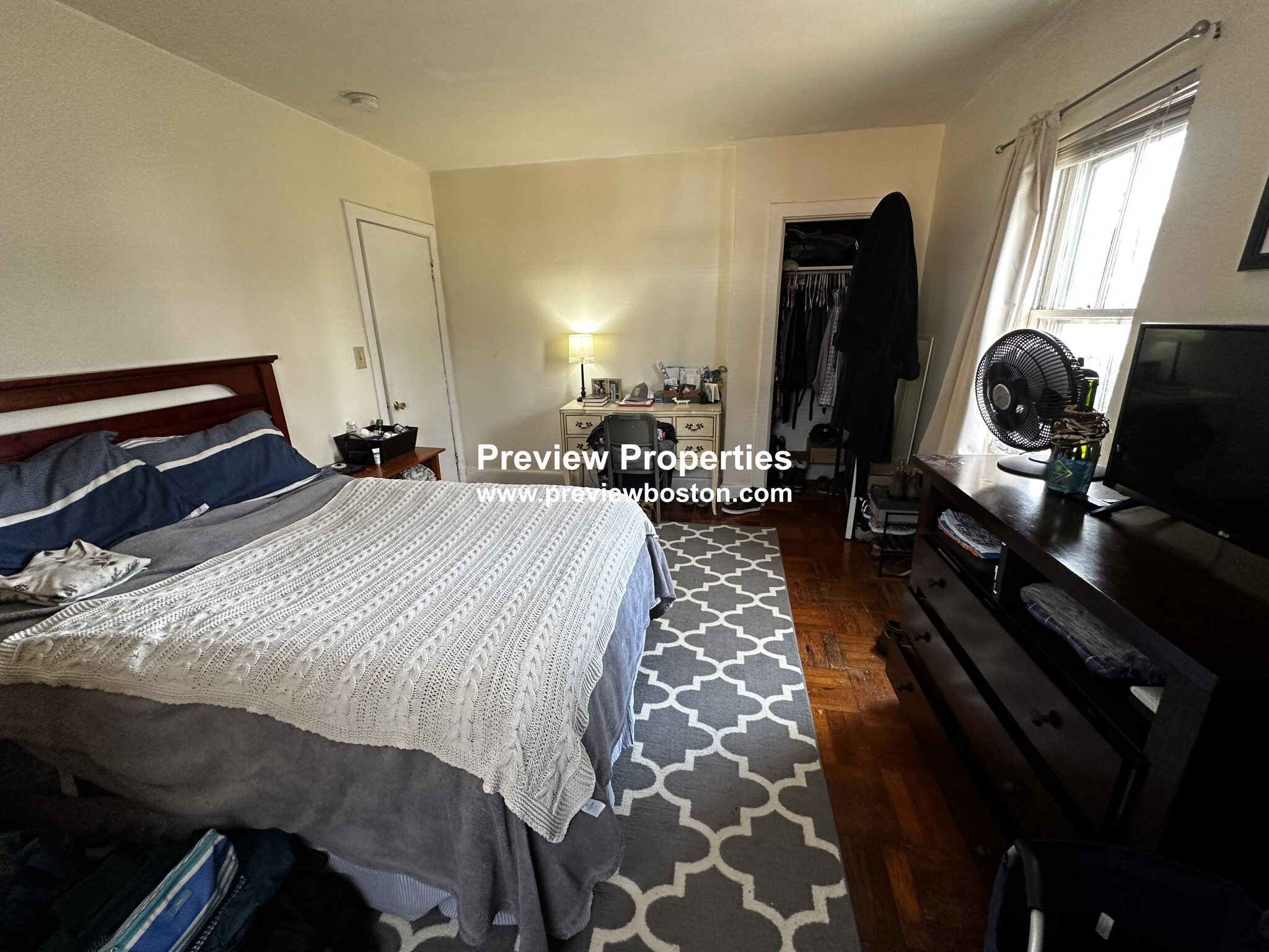 10 Beechcroft St, Oak Square