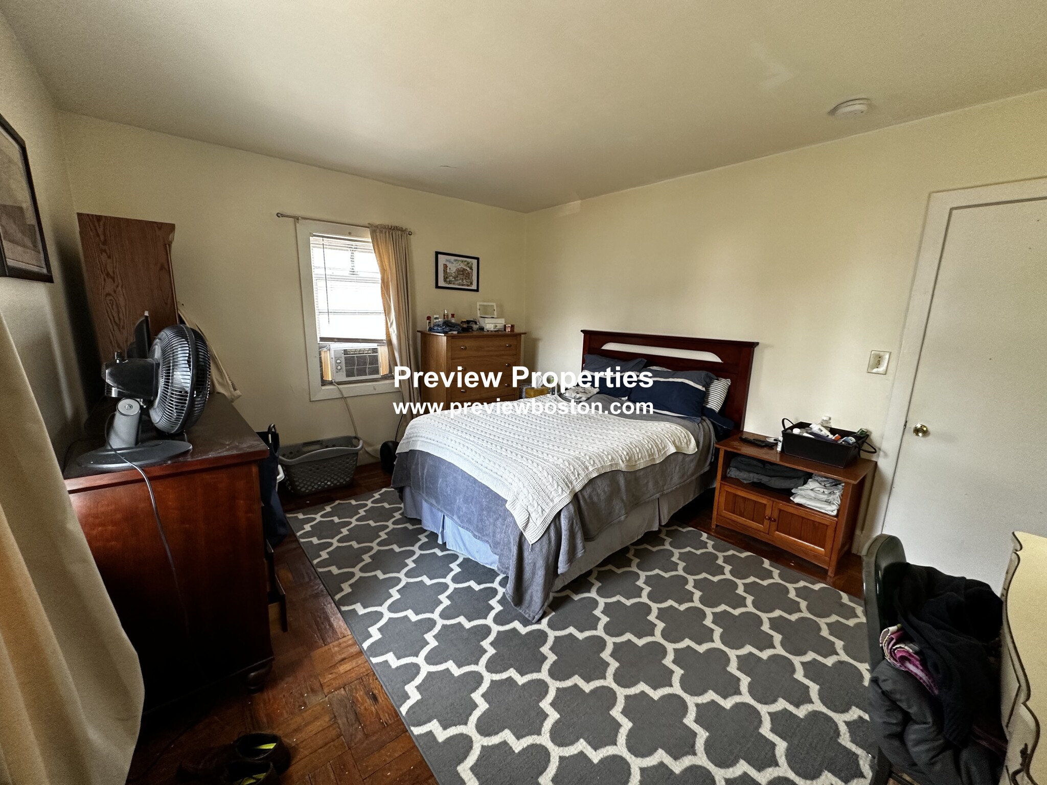 10 Beechcroft St, Oak Square