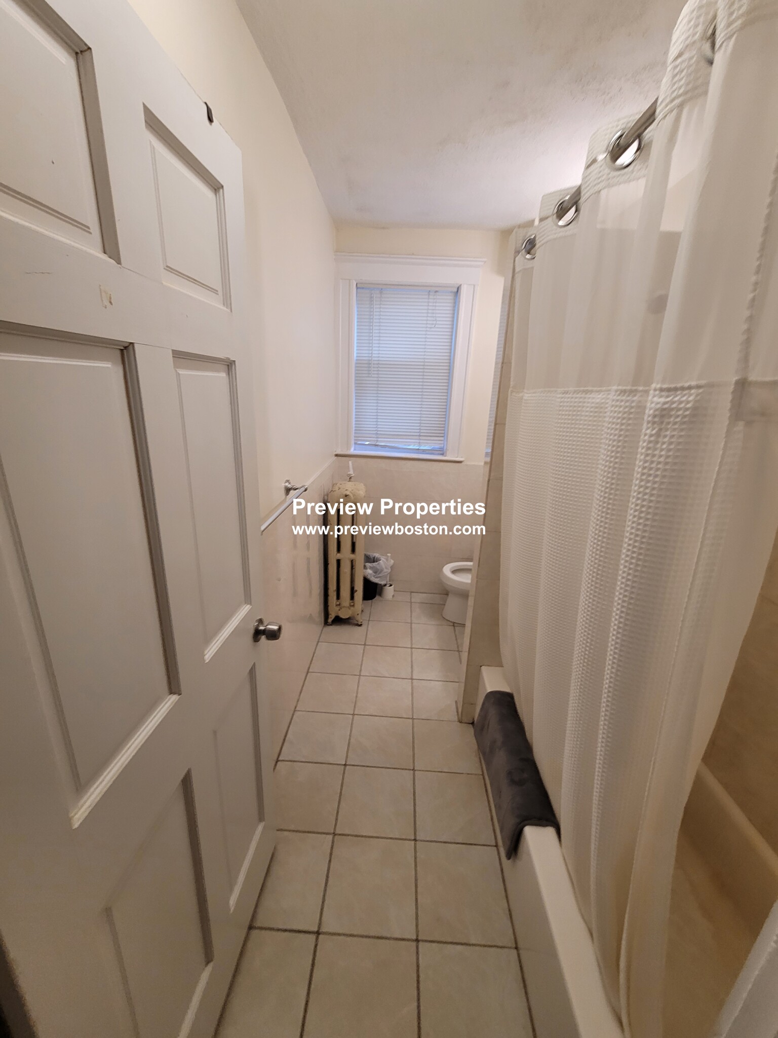 28 Manet Rd, Chestnut Hill