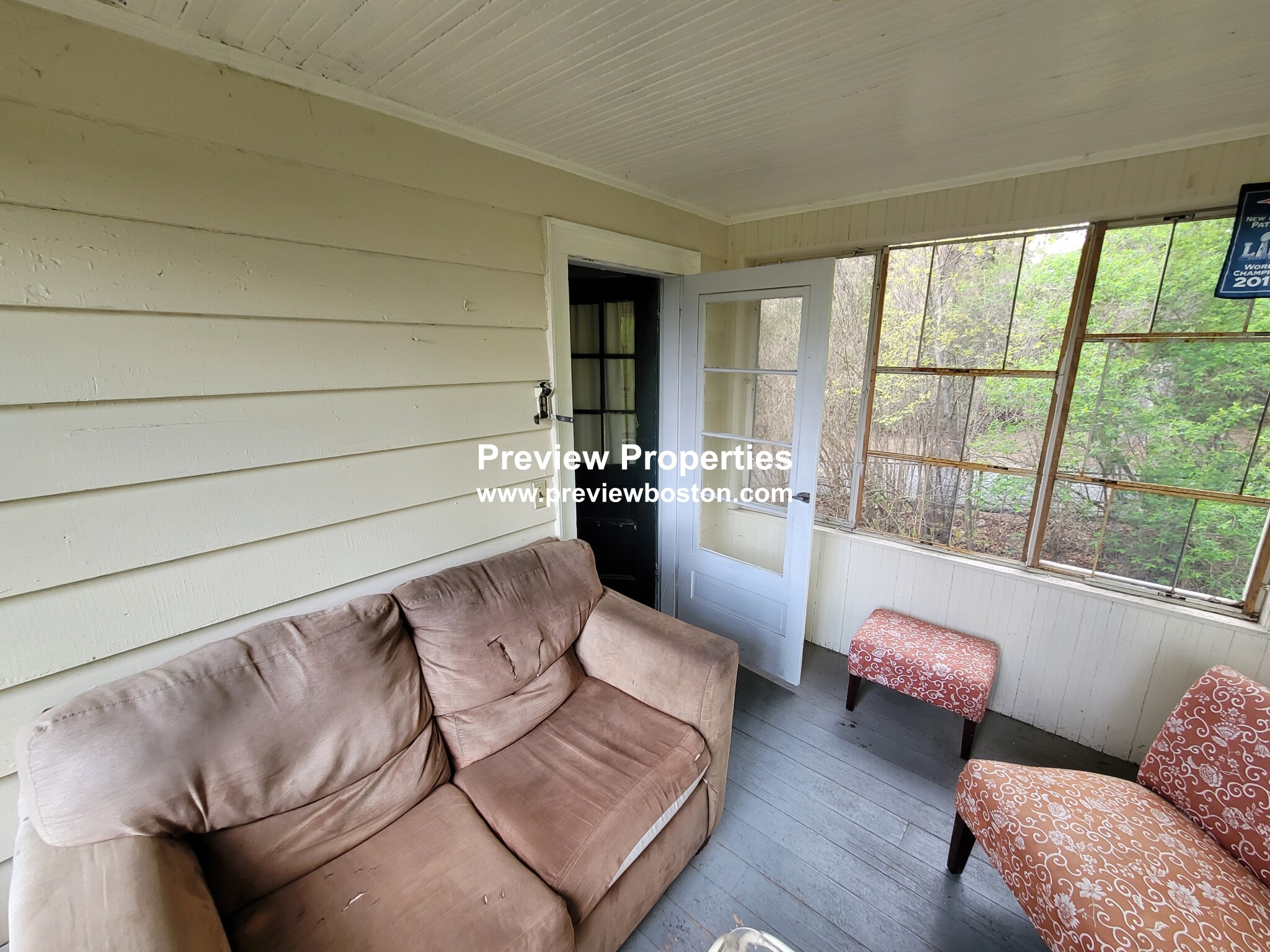 28 Manet Rd, Chestnut Hill