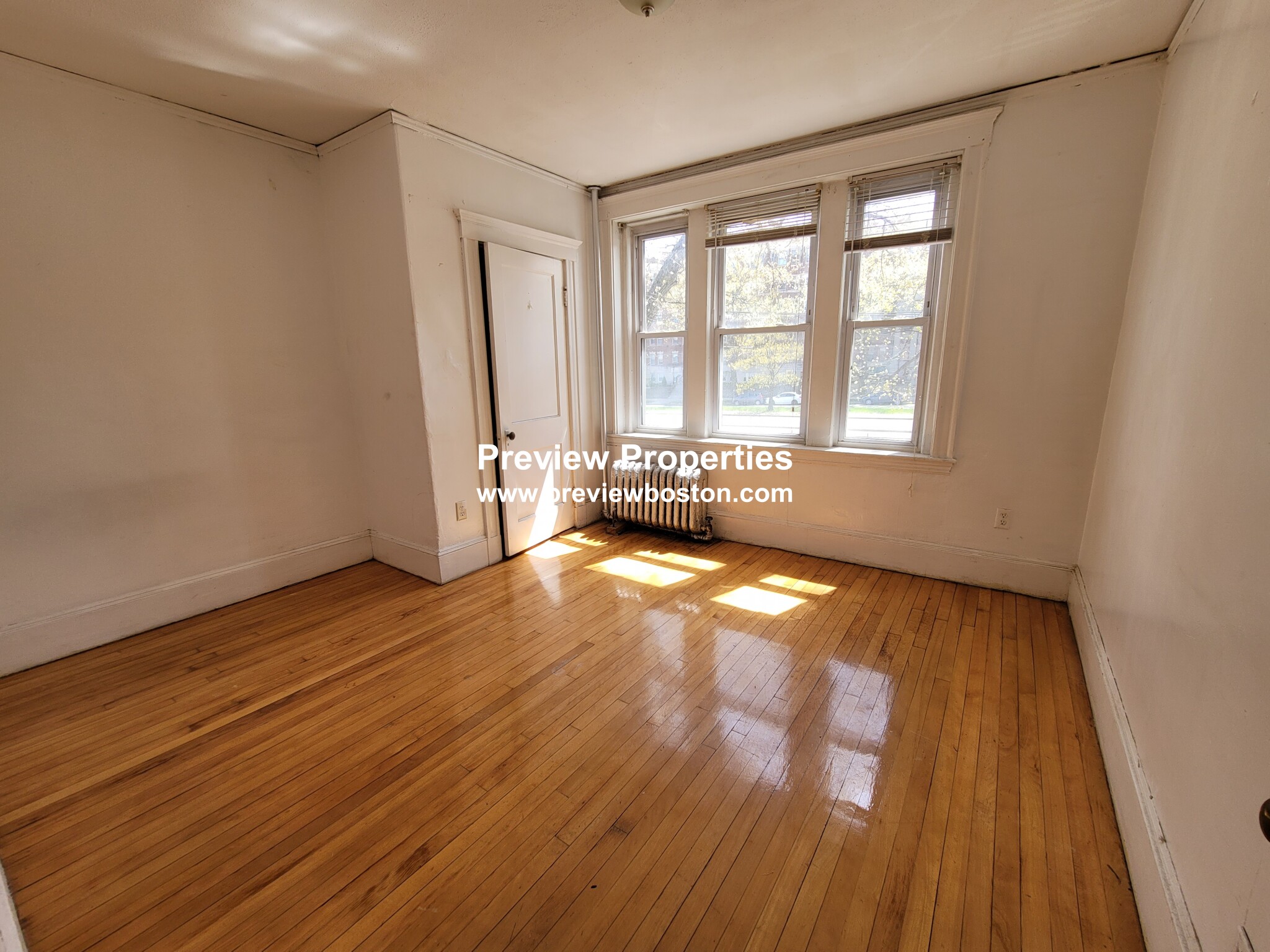 1377-A Commonwealth Ave, Allston