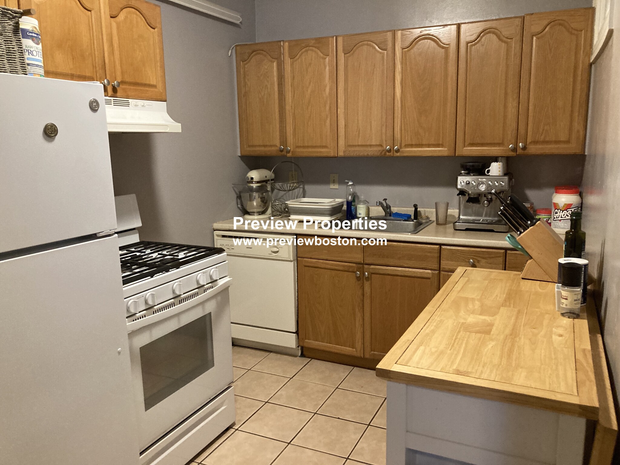 1 bed, 1 bath apartment for rent at 141 Sutherland Rd Unit A1, Brighton — photo 12 of 15