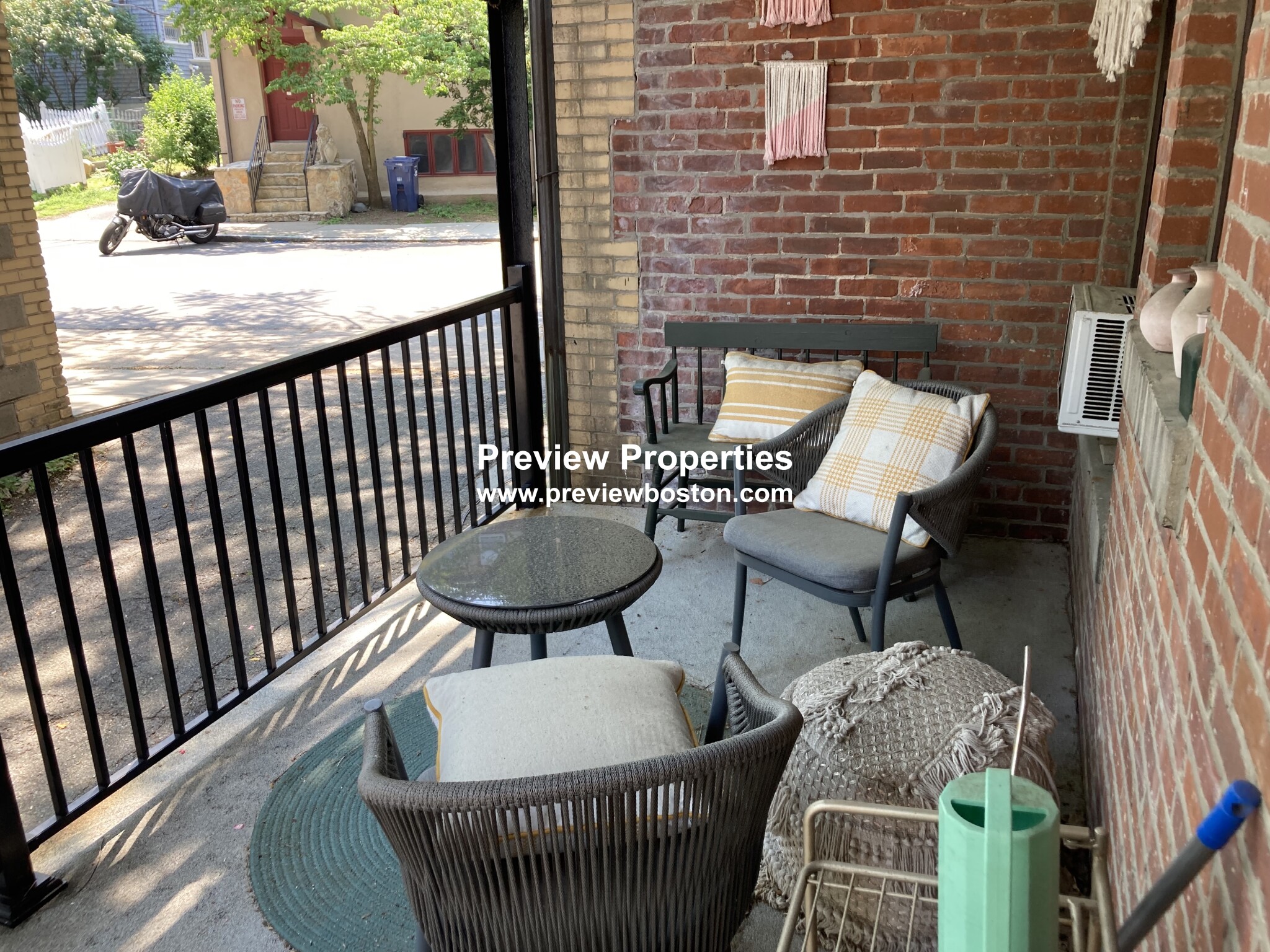 1 bed, 1 bath apartment for rent at 141 Sutherland Rd Unit A1, Brighton — photo 5 of 15